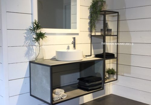 INDUSTRIËLE BADMEUBELS